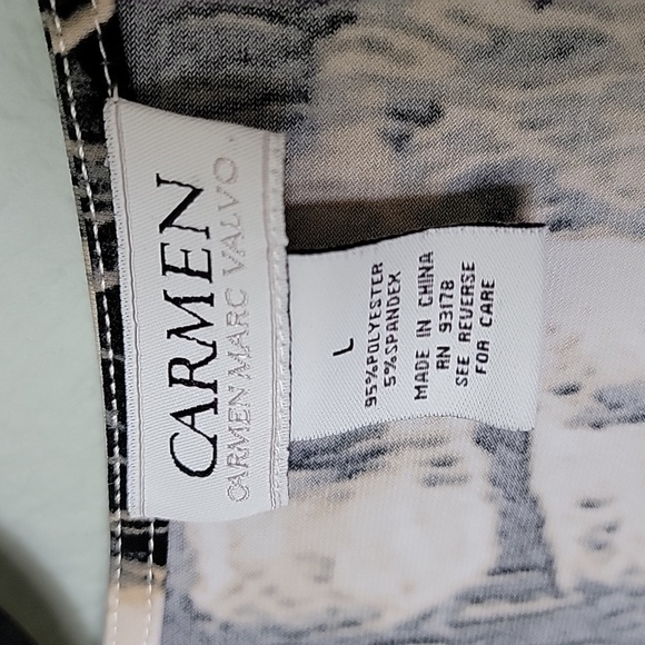 Carmen Marc Valvo animal print surplice top medium - Picture 2 of 7